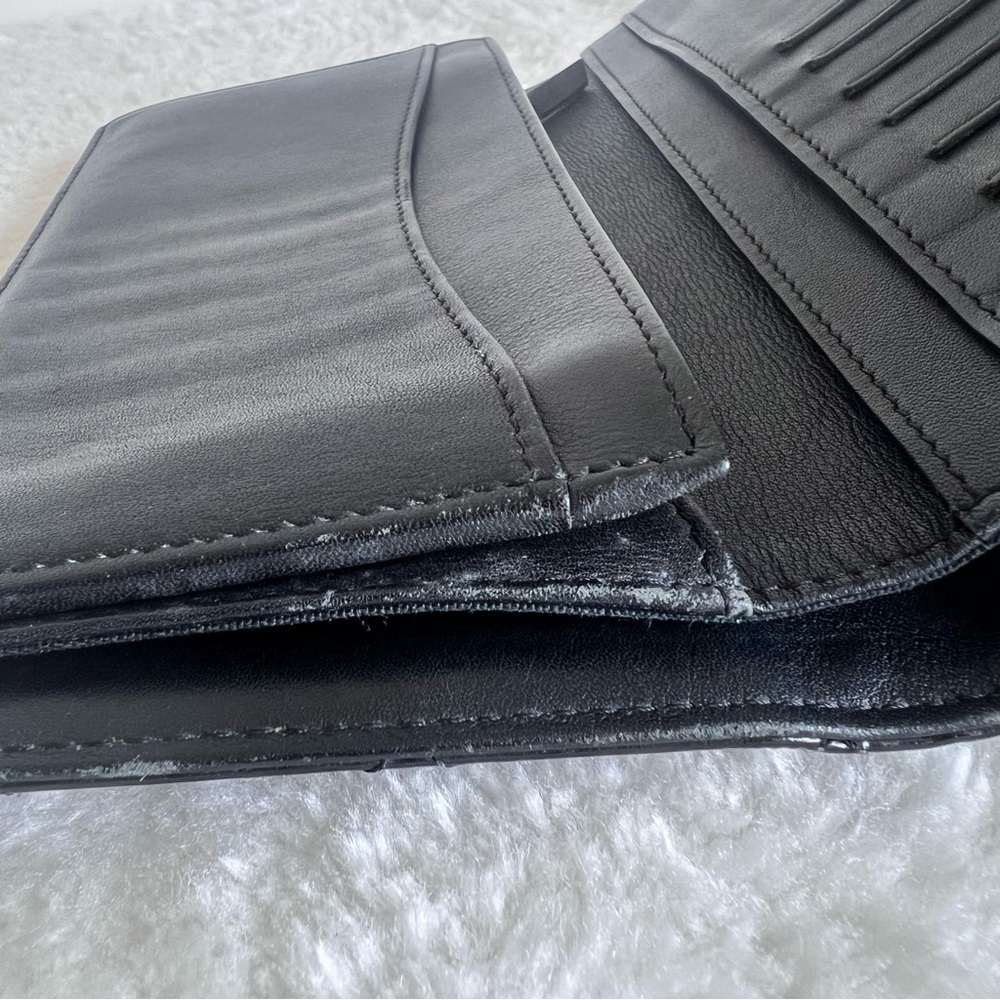 Chanel Classic Long Flap Wallet in Black Quilted Patent Leather - Picture 10 of 15